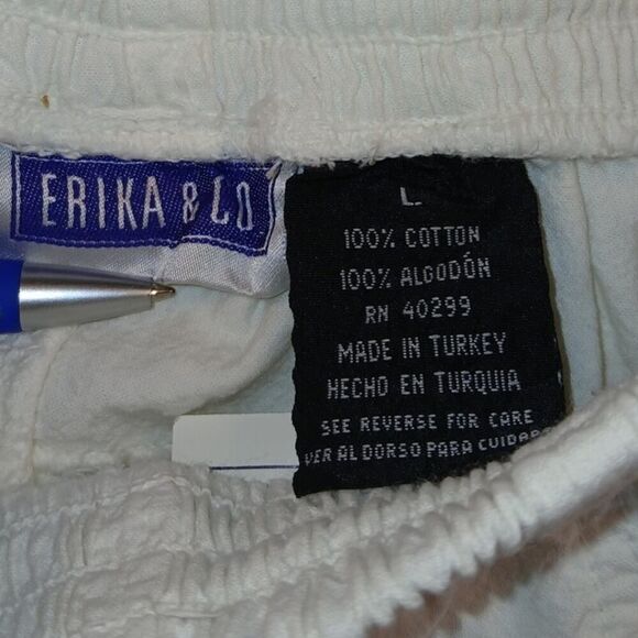 Erika & Co. Designer womens New w/Tags White Cotton Capri Pants - Size: Large - Picture 6 of 6